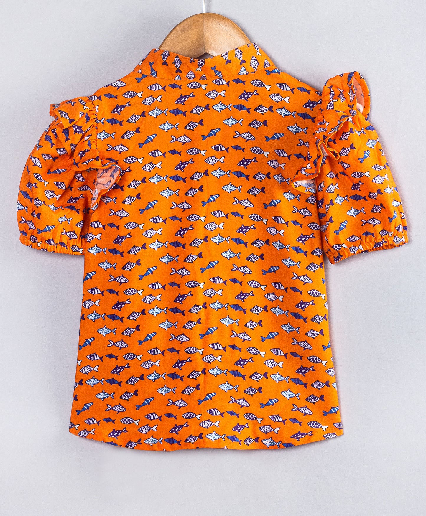 ORANGE FISH PRINT TOP