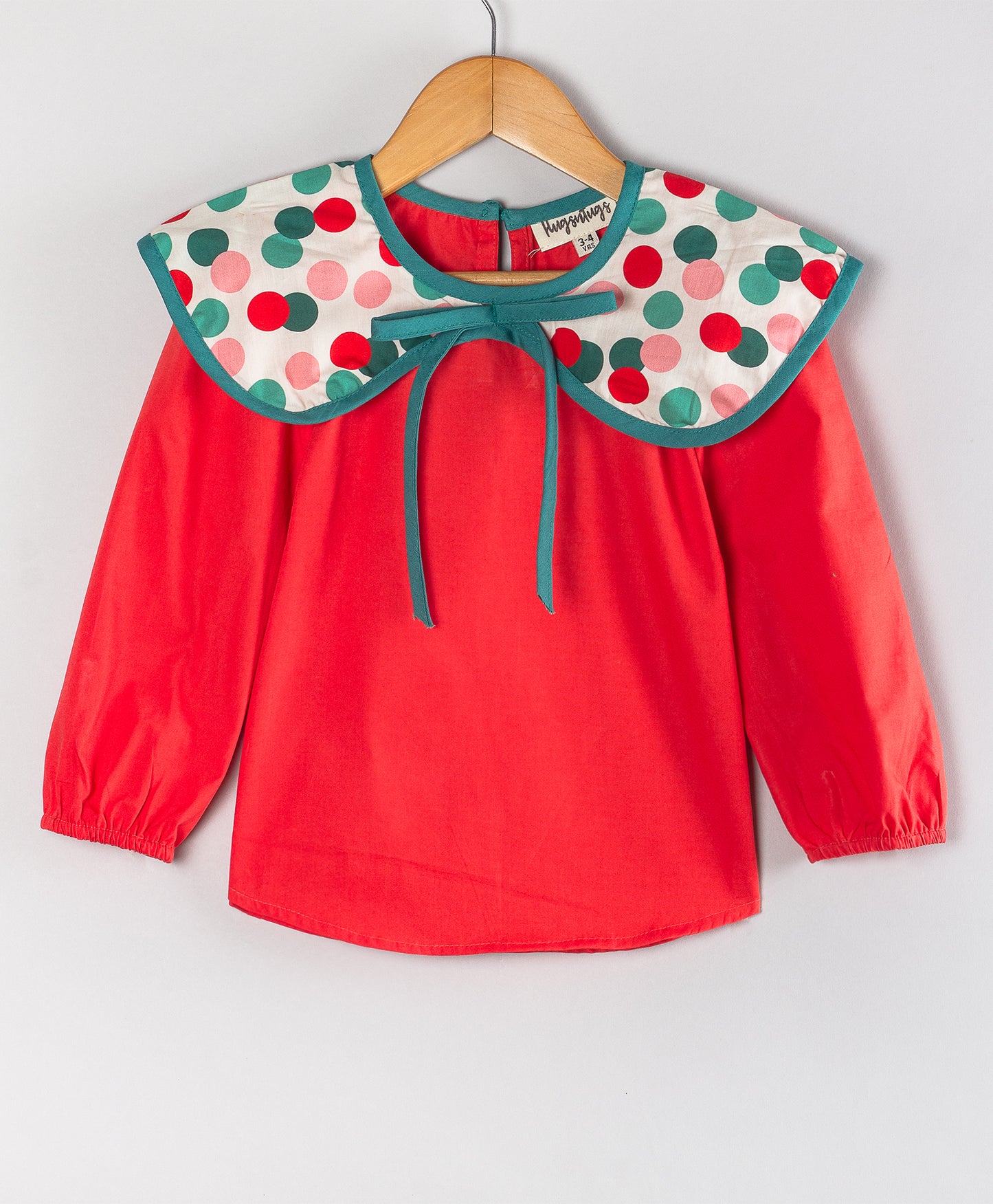 RED TOP WITH CHRISTMAS DOT PRINT BIG COLLARS