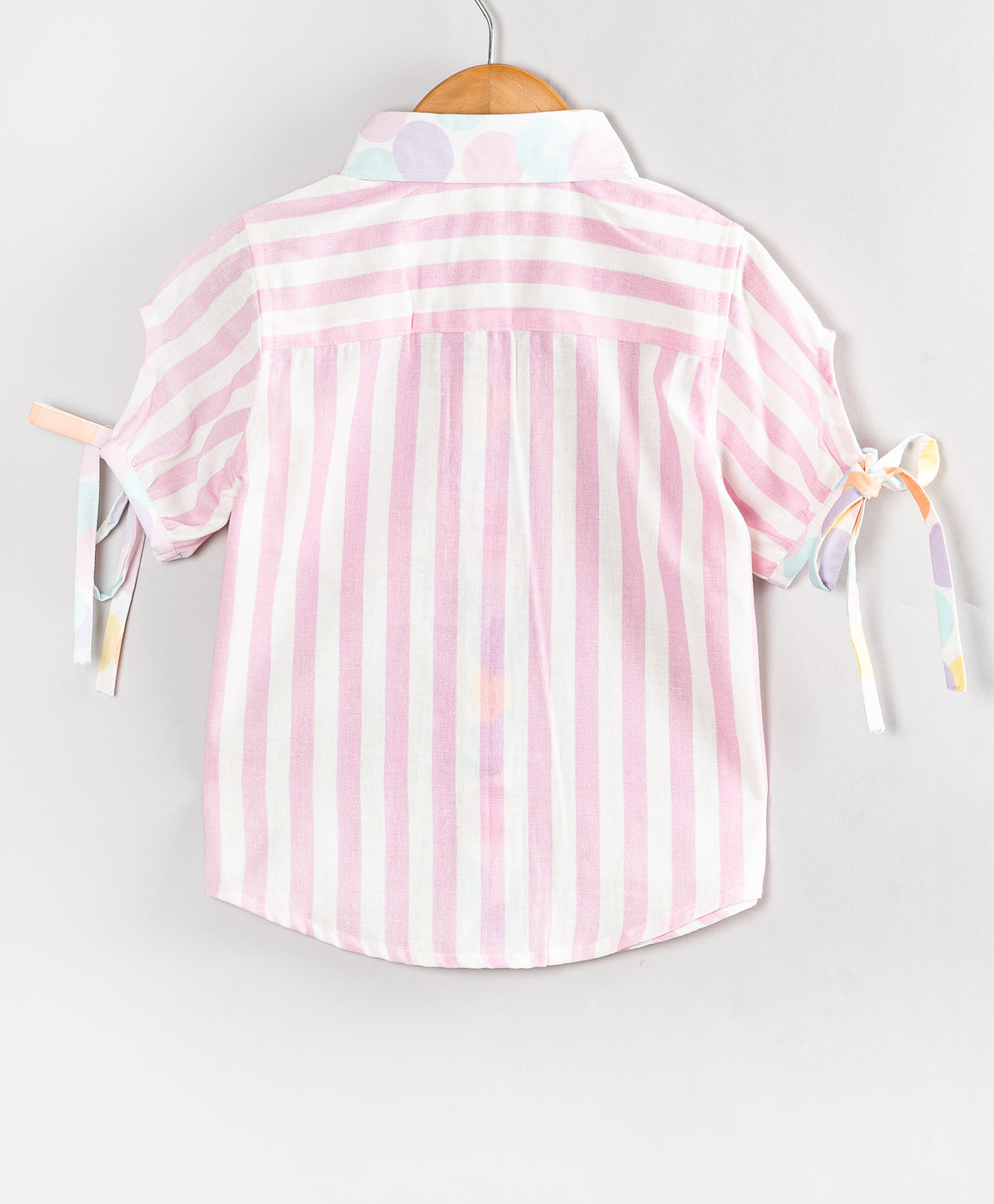 PINK STRIPE TOP WITH DOT PRINT COLLAS