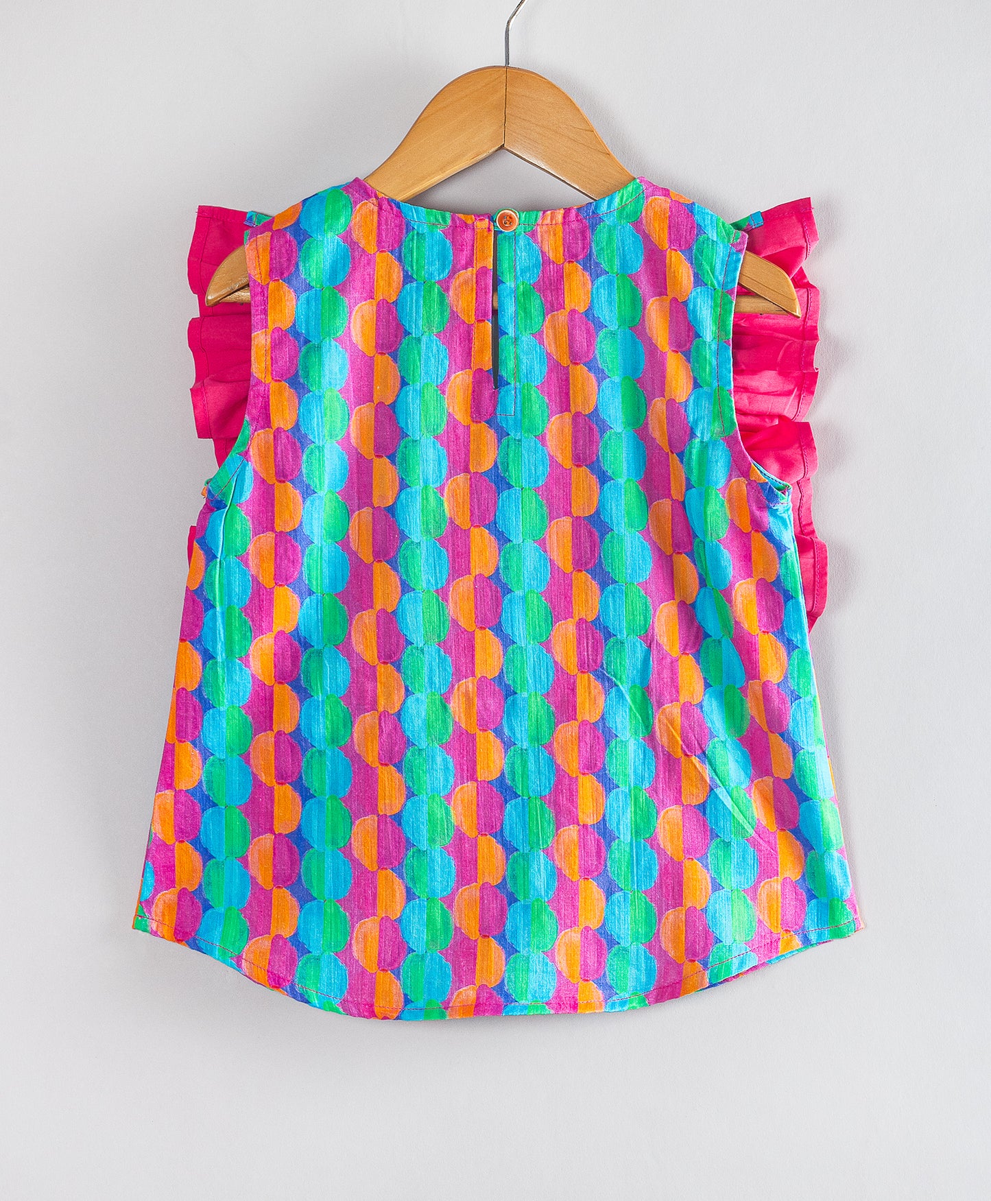 GEOMETRIC PRINT TOP WITH FRILL ALONG THE YOKE