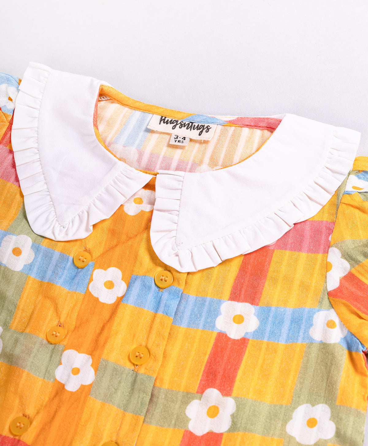 SMALL FLOWER ON CHECK PRINT TOP WITH BIG COLLARS