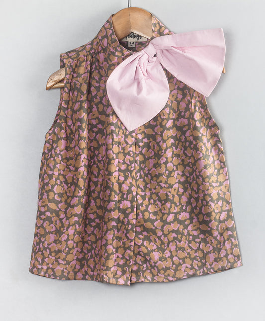 DITSY FLORAL PRINT TOP WITH SOLID TIE UP AT NECK