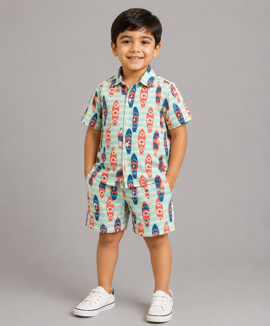 SURFBOARD PRINT SHORTS SET