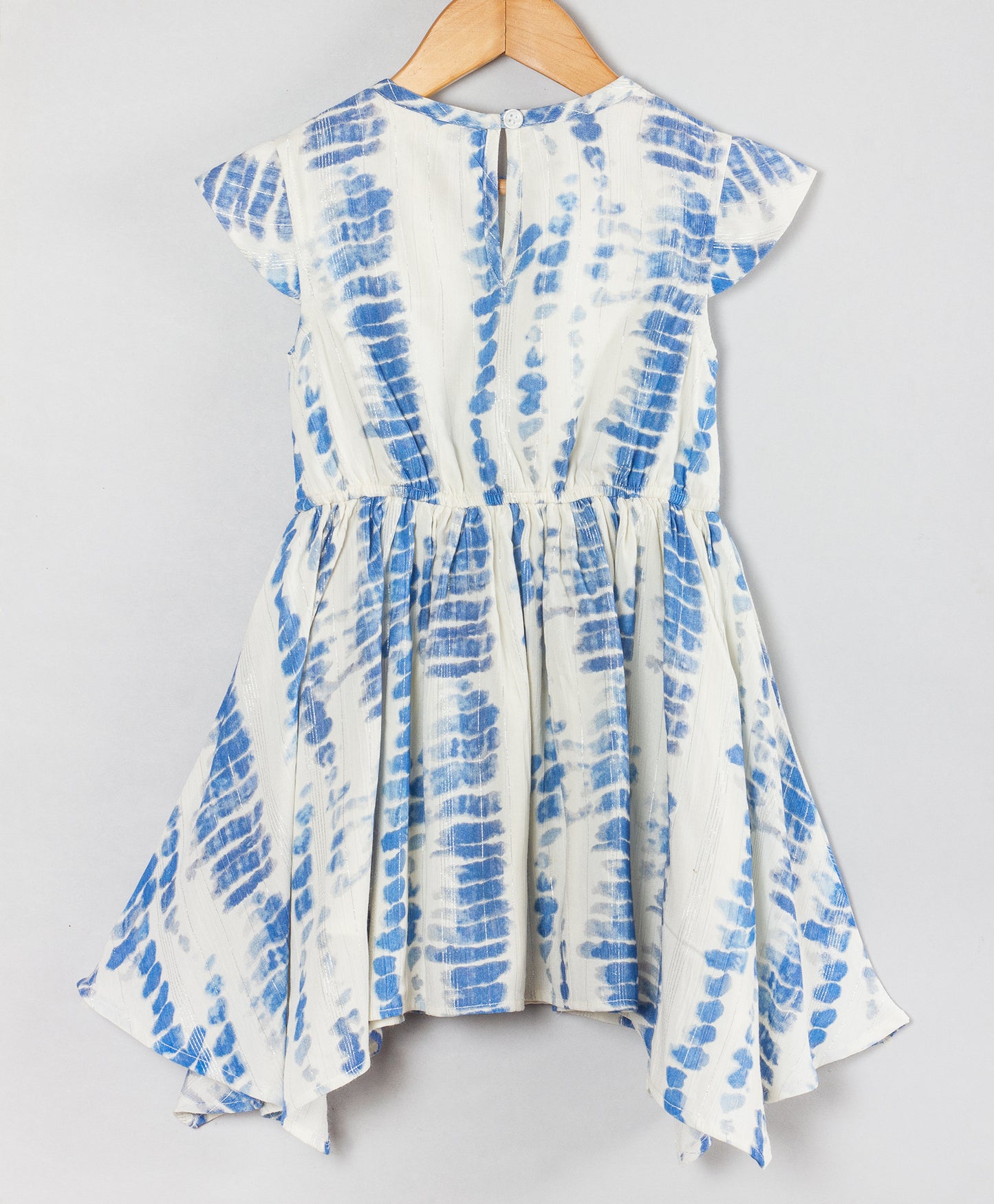 TIE AND DYE PRINT DRESS WITH HIGH LOW FLOUNCE HEM