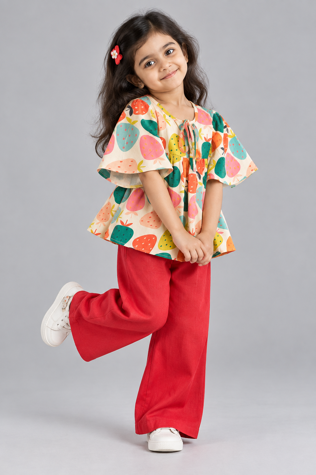 STRAWBERRY PRINT FRONT TIE UP TOP