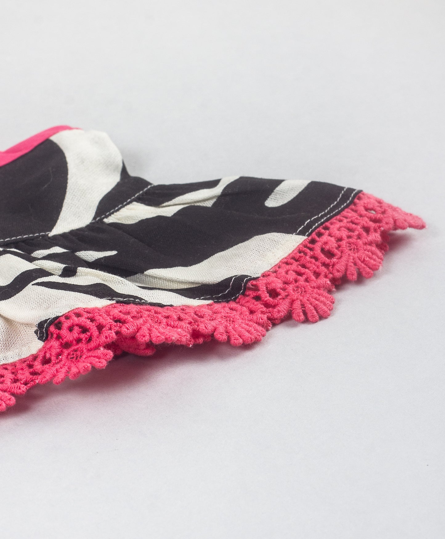ZEBRA PRINT TOP WITH CONTRAST LACE