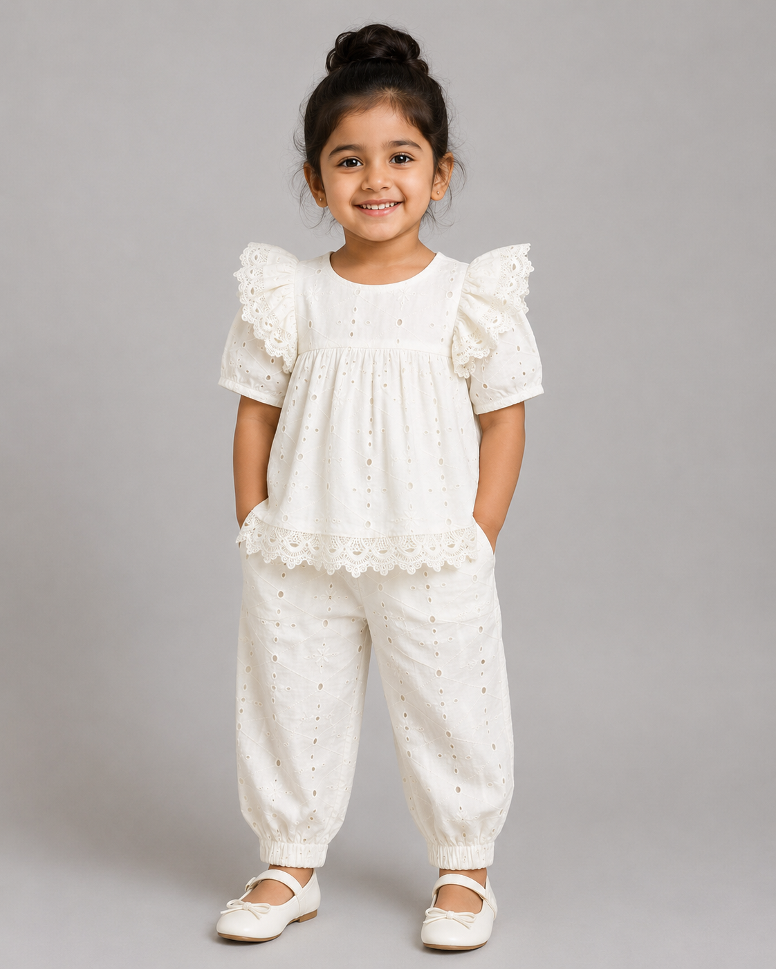 WHITE SCHIFFLI CO-ORD SET