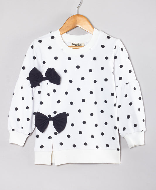BLACK AND WHITE DOT PRINT WINTER TOP