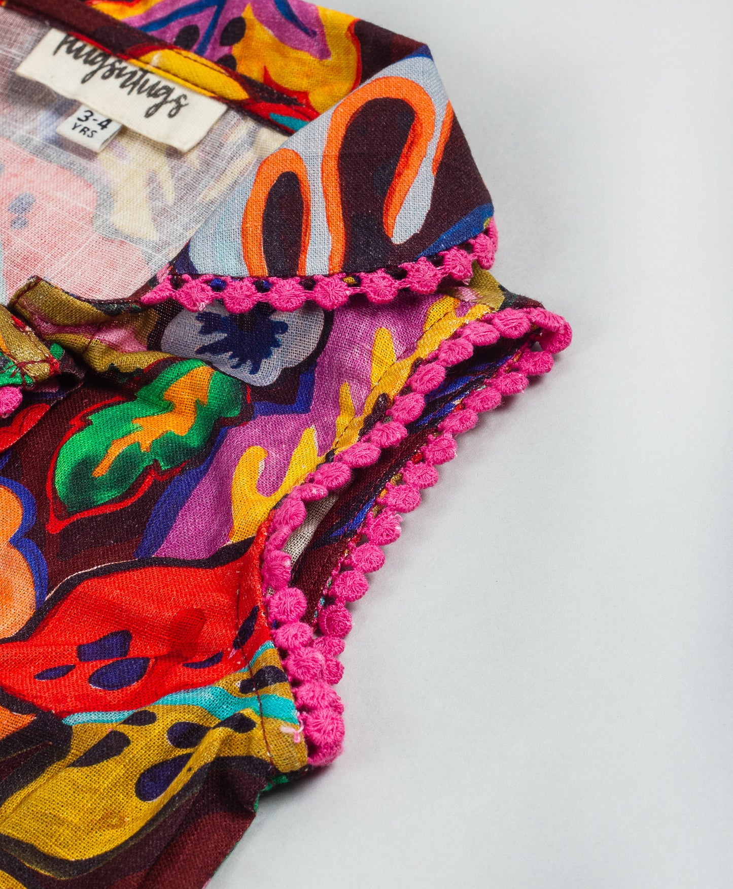 MULTI FLORAL PRINT ASYMMETRIC PETER PAN COLLARS WITH CONTRAST LACE