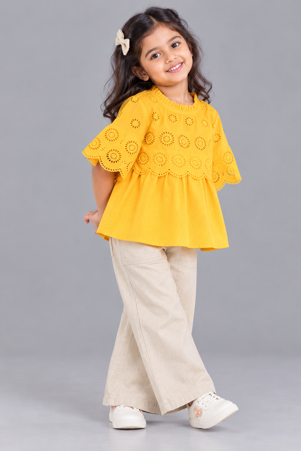 SOLID YELLOW SCHIFFLI TOP