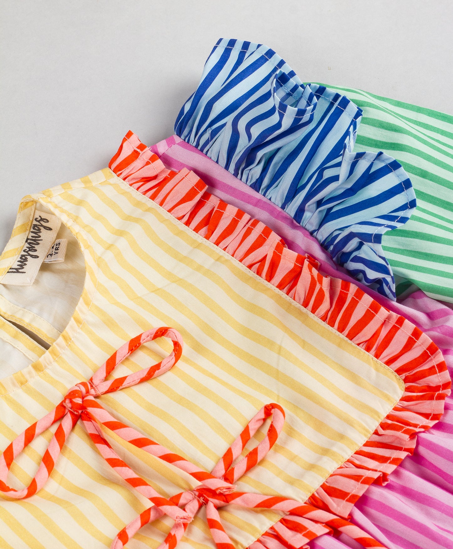 MULTI STRIPE PRINT TOP