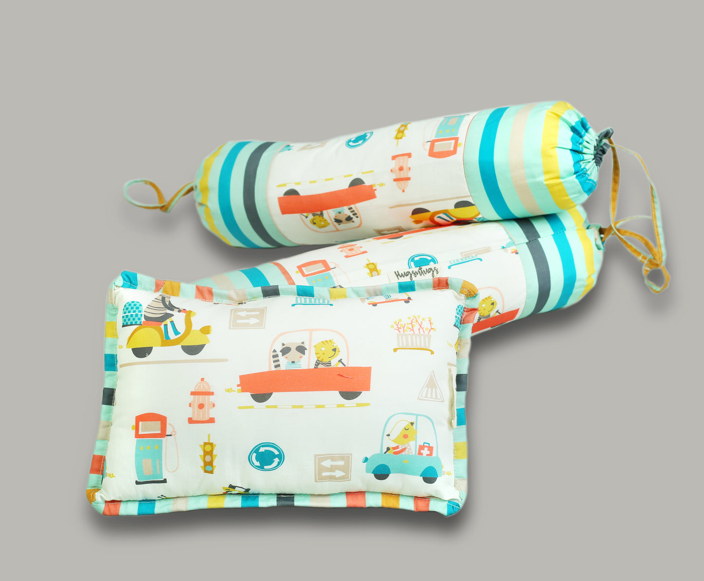 CAR AND STRIPE PRINT COTSET