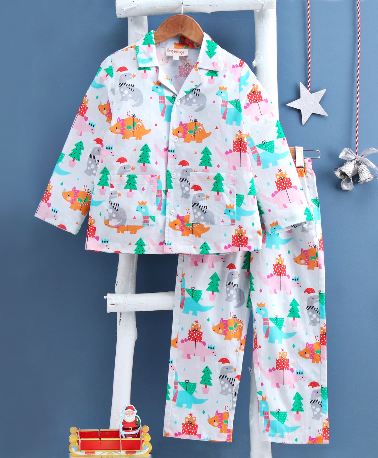 Dino and the Christmas tree print nightsuit