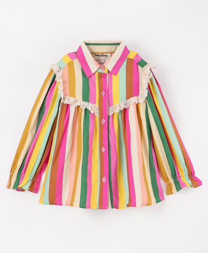 STRIPE PRINT TOP WITH LACE ALONG YOKE
