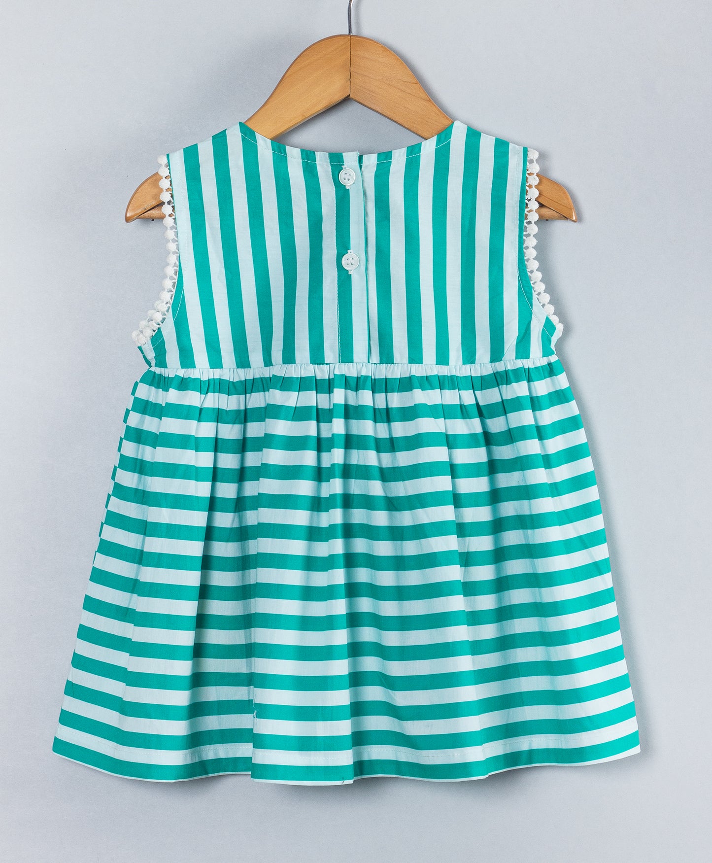 GREEN AND WHITE STRIPED PRINT TOP WITH FLOWER EMBROIDERY
