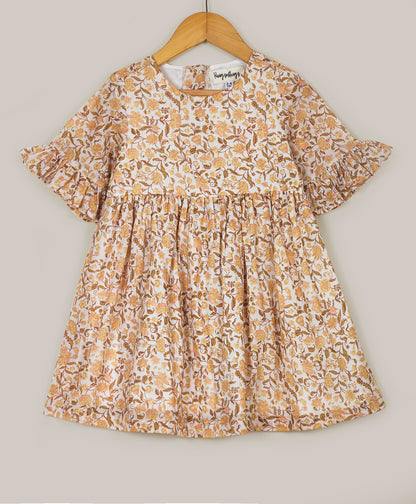 Floral all over print dress with frills at the sleeveend