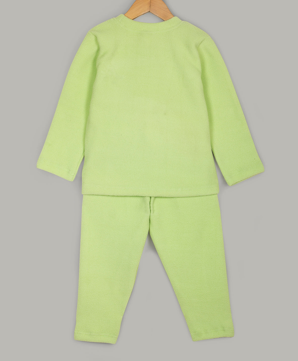 Rainbow patchwork fleece setting