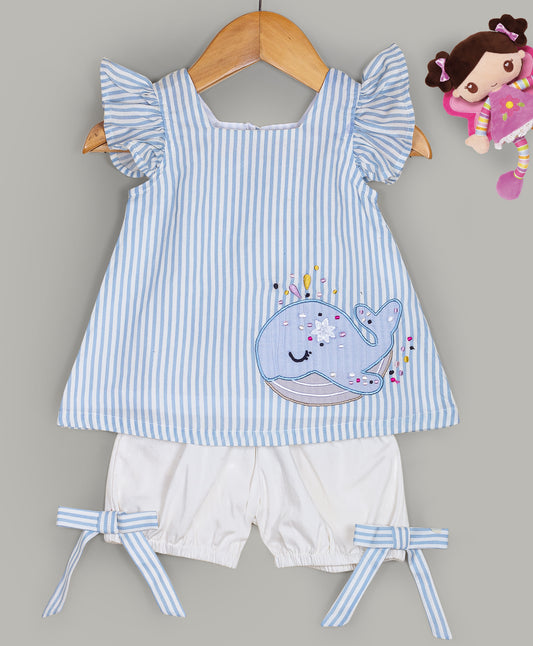BLUE STRIPE TOP AND SHORTS SET WITH WHALE EMBROIDERY PATCH