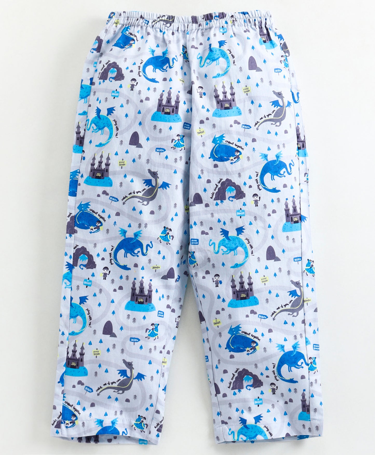 DRAGON AND CASTLE PRINT NIGHTSUIT