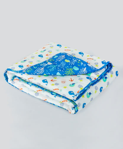 starfish and anchor print AC quilt with sea plant lining print