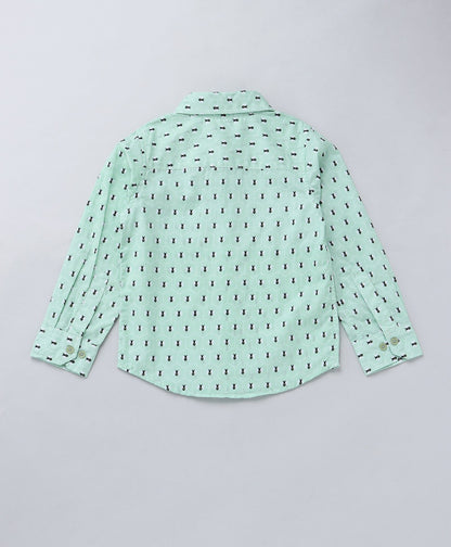 bee print full sleeves shirt